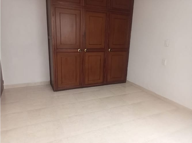 Apartamento de 3 alcobas en arriendo en Las Palmeras, Envigado, 120 m² · foto 7 de 12