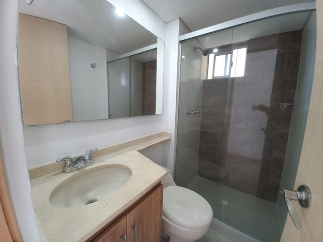 Apartamento de 3 alcobas en arriendo en San Remo, Sabaneta, 85 m² · foto 5 de 12