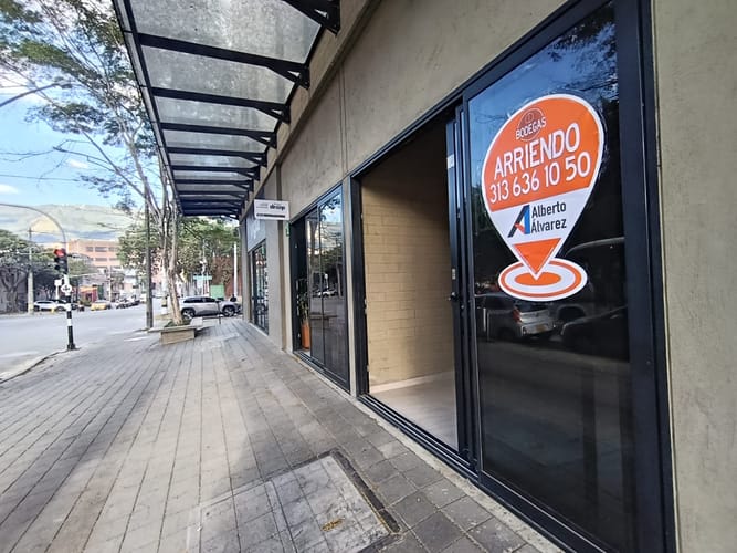 Local en arriendo en Cristo Rey, Medellín, 40 m² · foto 3 de 11