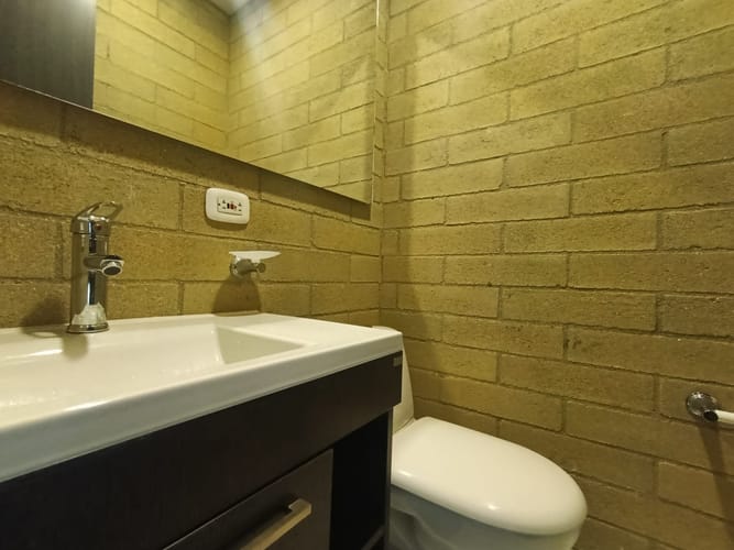 Local en arriendo en Cristo Rey, Medellín, 40 m² · foto 8 de 11