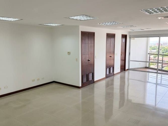 Oficina en venta en Las Acacias, Medellín, 78 m² · foto 4 de 9
