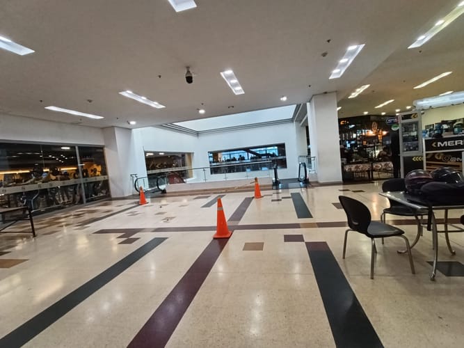 Local en arriendo en Guayaquil, Medellín, 25 m² · foto 12 de 15