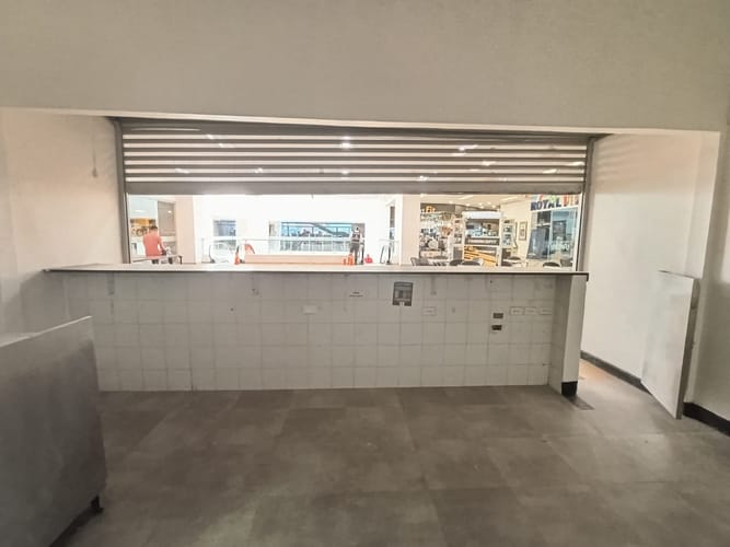 Local en arriendo en Guayaquil, Medellín, 25 m² · foto 14 de 15