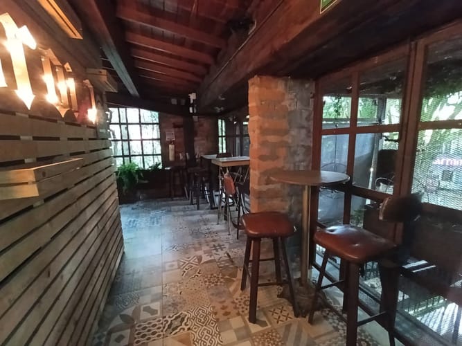 Local en arriendo en El Poblado, Medellín, 346 m² · foto 4 de 20
