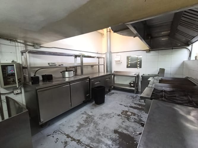 Local en arriendo en El Poblado, Medellín, 346 m² · foto 16 de 20
