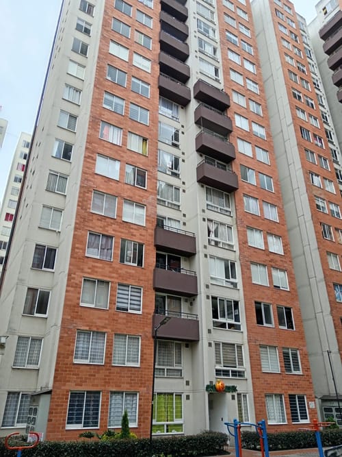 Apartamento en arriendo en Fontibon, Bogotá · foto 3 de 13