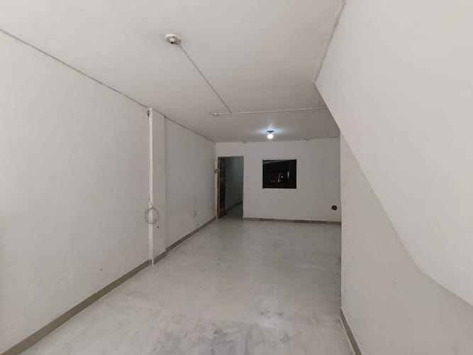 Local en arriendo en La Candelaria, Medellín, 50 m² · foto 2 de 10