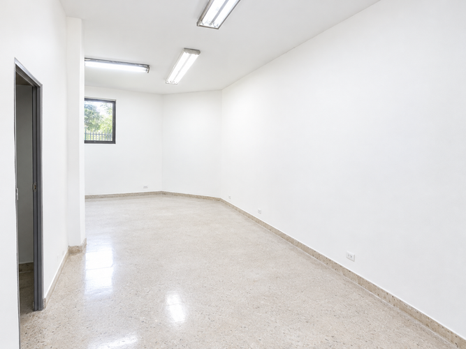 Local en arriendo en Manila, Medellín, 80 m² · foto 3 de 10