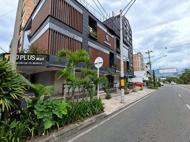 Local en arriendo en Laureles, Medellín, 40 m² · foto 10 de 12