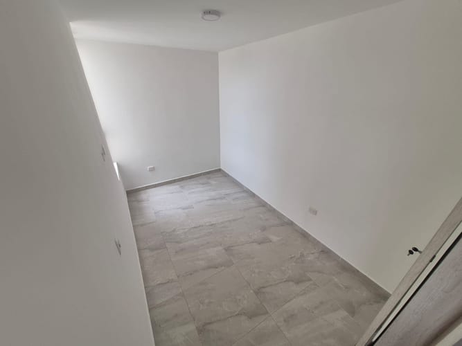 Apartamento de 3 alcobas en arriendo en El Malecón, Girón, 65 m² · foto 2 de 18