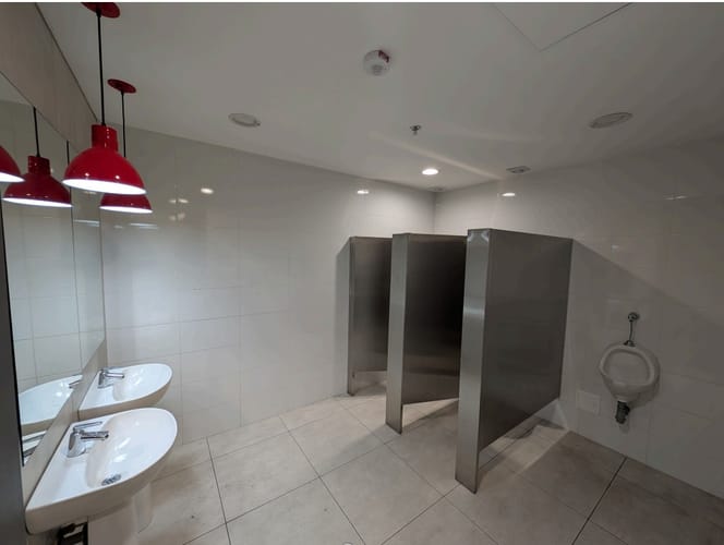 Local en arriendo en El Poblado, Medellín, 503 m² · foto 7 de 7
