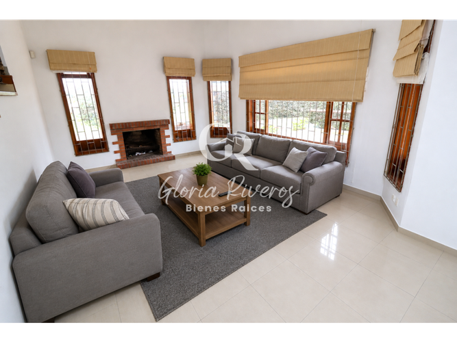 Casa de 5 alcobas en arriendo en Parcelas, Cota, 280 m² · foto 7 de 24