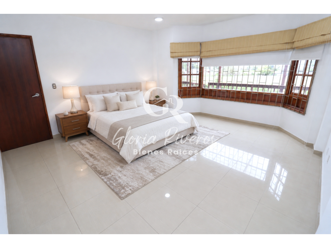 Casa de 5 alcobas en arriendo en Parcelas, Cota, 280 m² · foto 19 de 24