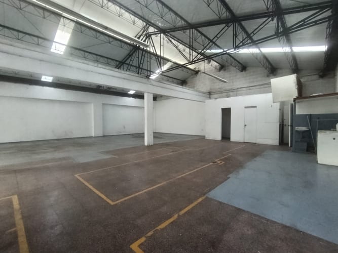 Bodega en arriendo en El Poblado, Medellín, 270 m² · foto 3 de 15