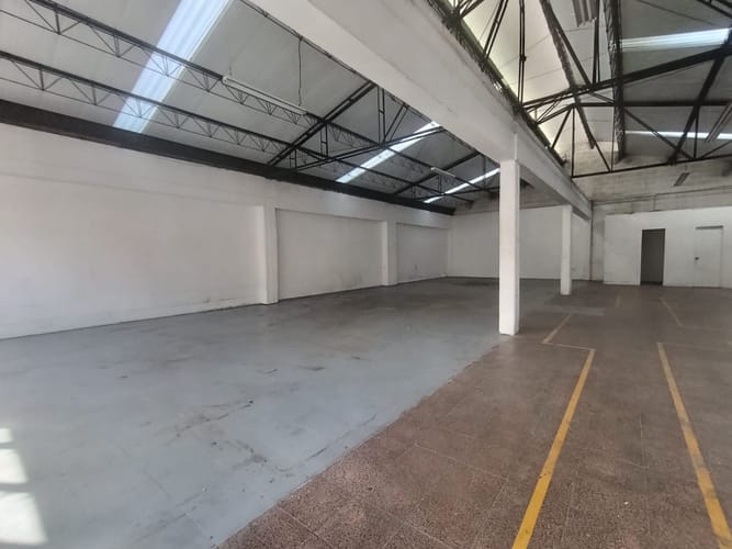 Bodega en arriendo en El Poblado, Medellín, 270 m² · foto 4 de 15
