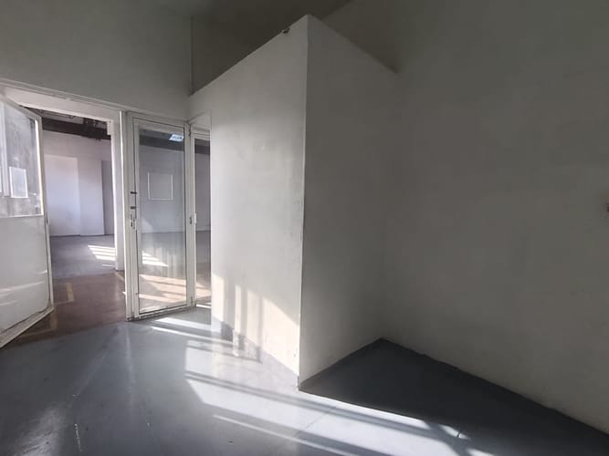 Bodega en arriendo en El Poblado, Medellín, 270 m² · foto 5 de 15
