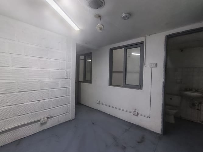 Bodega en arriendo en El Poblado, Medellín, 270 m² · foto 12 de 15