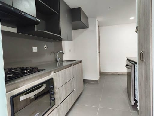 Apartamento de 3 alcobas en arriendo en La Abadia, Envigado, 90 m² · foto 4 de 23