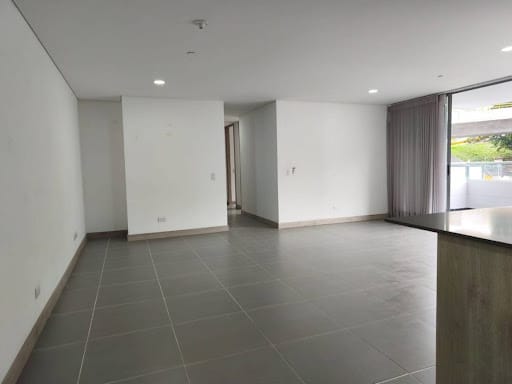 Apartamento de 3 alcobas en arriendo en La Abadia, Envigado, 90 m² · foto 6 de 23