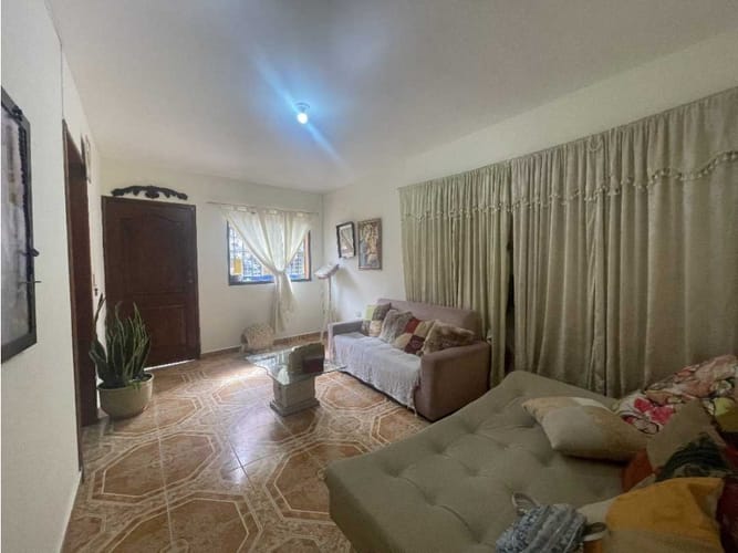 Apartamento de 5 alcobas en venta en Los Naranjos, Sabaneta, 137 m² · foto 10 de 22