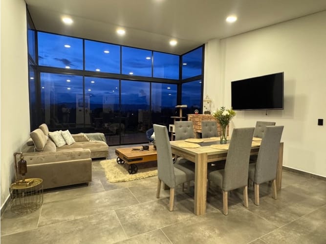 Casa de 2 alcobas en venta en El Carmen De Viboral, El Carmen de Viboral, 168 m² · foto 4 de 13