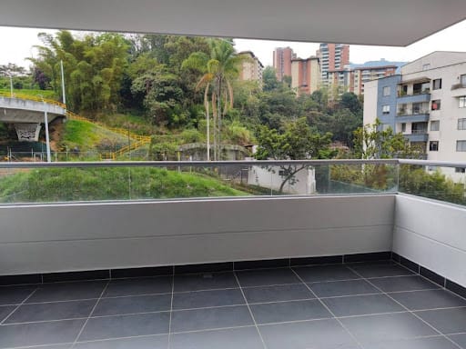 Apartamento de 3 alcobas en arriendo en La Abadia, Envigado, 90 m² · foto 21 de 23