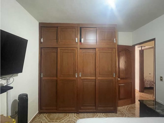 Apartamento de 5 alcobas en venta en Los Naranjos, Sabaneta, 137 m² · foto 14 de 22