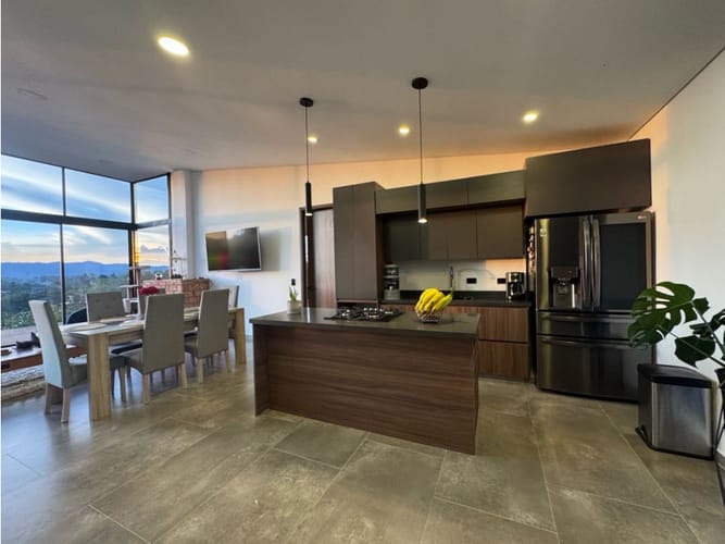 Casa de 2 alcobas en venta en El Carmen De Viboral, El Carmen de Viboral, 168 m² · foto 7 de 13