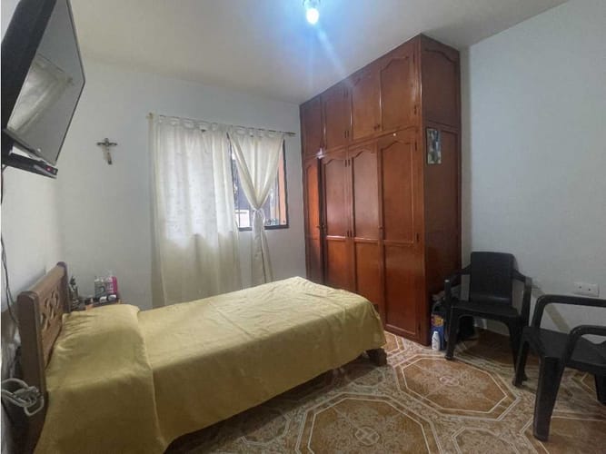 Apartamento de 5 alcobas en venta en Los Naranjos, Sabaneta, 137 m² · foto 15 de 22