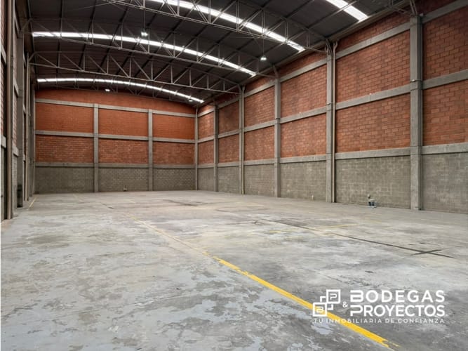 Bodega en arriendo en Aves Maria, Sabaneta, 1000 m² · foto 8 de 14