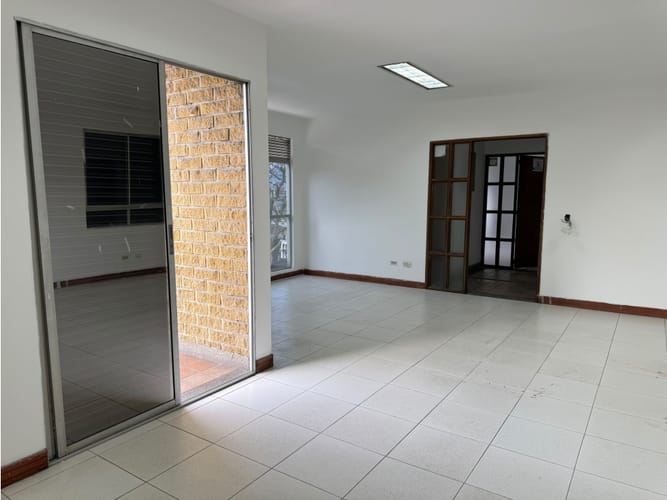Bodega en arriendo en Aves Maria, Sabaneta, 1000 m² · foto 14 de 14