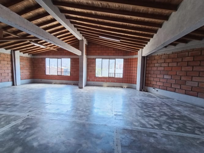 Bodega en arriendo en Cristo Rey, Medellín, 45 m² · foto 14 de 20