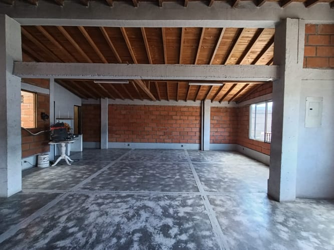 Bodega en arriendo en Cristo Rey, Medellín, 45 m² · foto 18 de 20