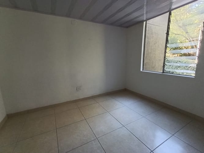 Apartamento de 4 alcobas en arriendo en Señorial, Envigado, 76 m² · foto 3 de 14