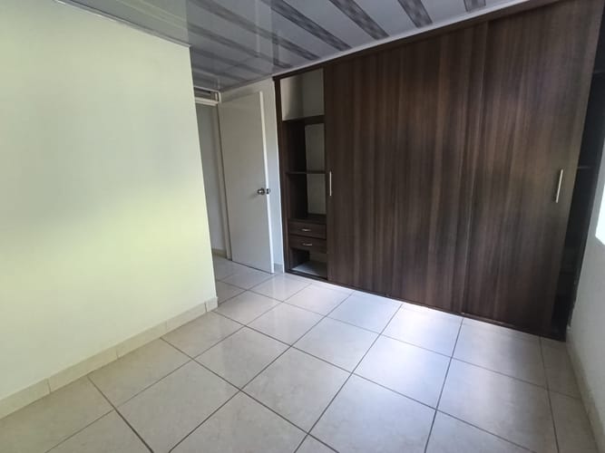 Apartamento de 4 alcobas en arriendo en Señorial, Envigado, 76 m² · foto 9 de 14