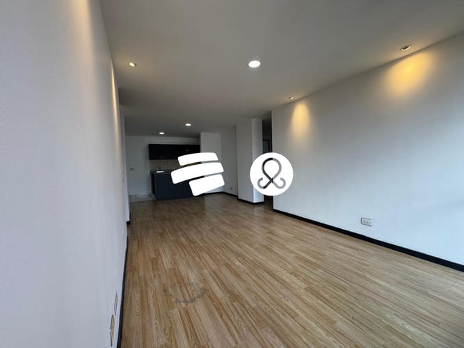 Apartamento de 3 alcobas en venta en El Poblado, Medellín, 84 m² · foto 2 de 21