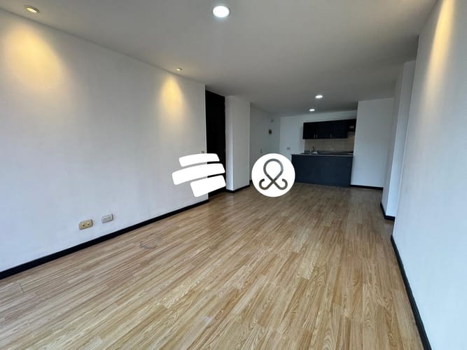 Apartamento de 3 alcobas en venta en El Poblado, Medellín, 84 m² · foto 3 de 21