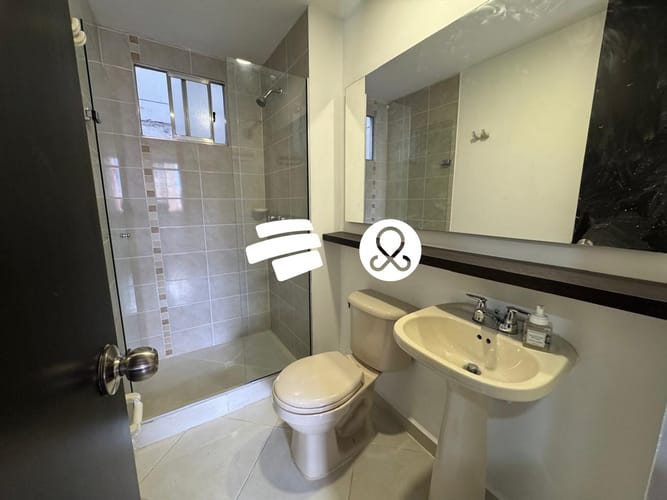 Apartamento de 3 alcobas en venta en El Poblado, Medellín, 84 m² · foto 14 de 21