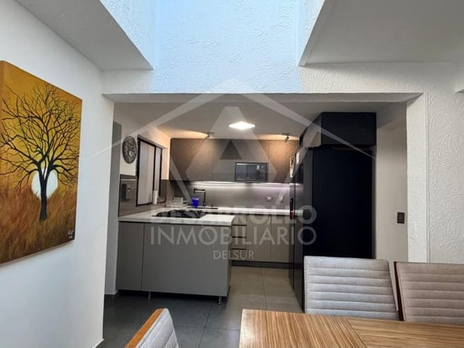 Casa de 4 alcobas en venta en Prados De Sabaneta, Sabaneta, 140 m² · foto 2 de 18