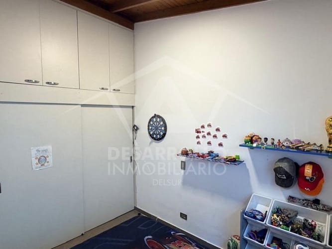 Casa de 4 alcobas en venta en Prados De Sabaneta, Sabaneta, 140 m² · foto 10 de 18