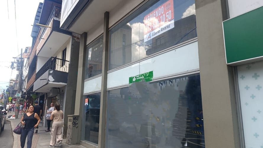 Local en arriendo en Suramérica, Itagüí, 48 m² · foto 2 de 13