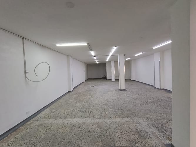 Local en arriendo en Entreamigos, Sabaneta, 120 m² · foto 3 de 13