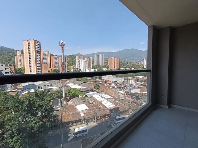 Apartaestudio en arriendo en Monteazul, Sabaneta, 52 m² · foto 3 de 12