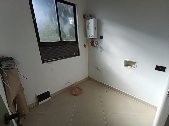 Apartamento de 2 alcobas en arriendo en Rionegro, 76 m² · foto 9 de 16