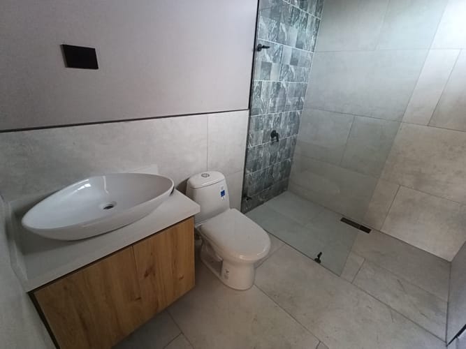 Apartamento de 2 alcobas en arriendo en Rionegro, 76 m² · foto 10 de 16