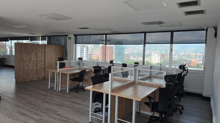 Oficina en arriendo en El Poblado, Medellín, 170 m² · foto 5 de 16