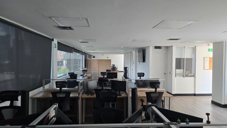 Oficina en arriendo en El Poblado, Medellín, 170 m² · foto 16 de 16