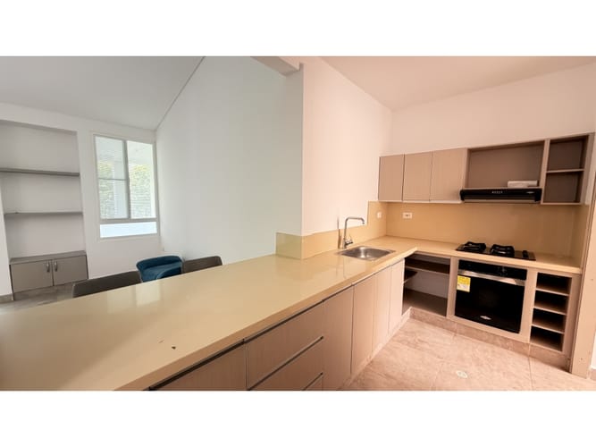 Casa de 3 alcobas en venta en El Castillo, Jamundí, 150 m² · foto 4 de 16