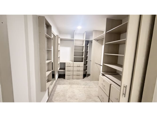 Casa de 3 alcobas en venta en El Castillo, Jamundí, 150 m² · foto 6 de 16