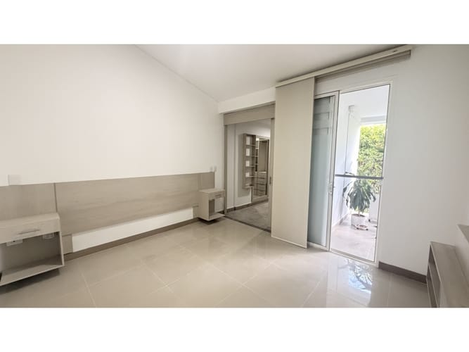 Casa de 3 alcobas en venta en El Castillo, Jamundí, 150 m² · foto 7 de 16